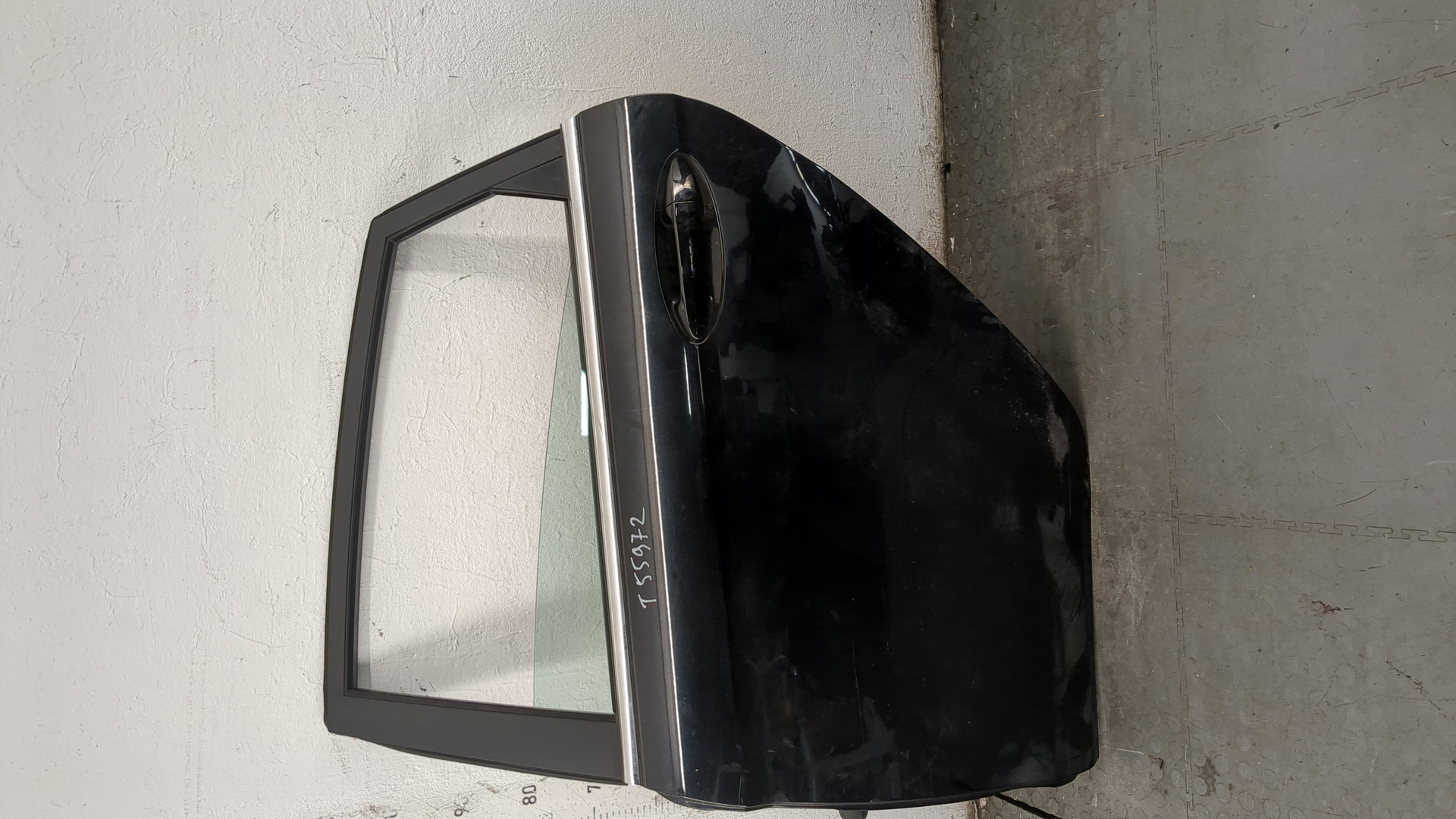 Дверь задняя левая