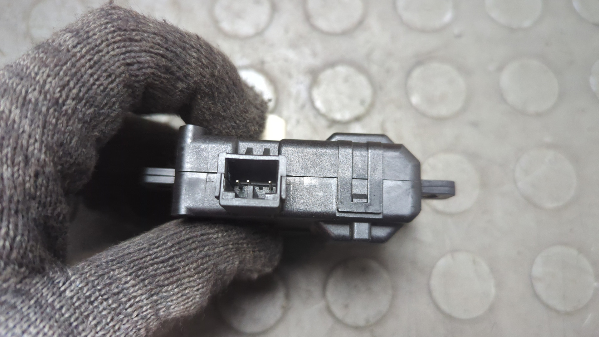 Моторчик заслонки печки