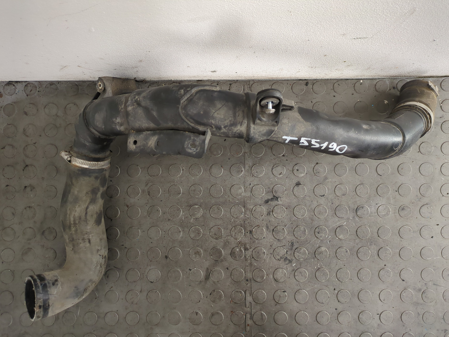 Патрубок интеркулера