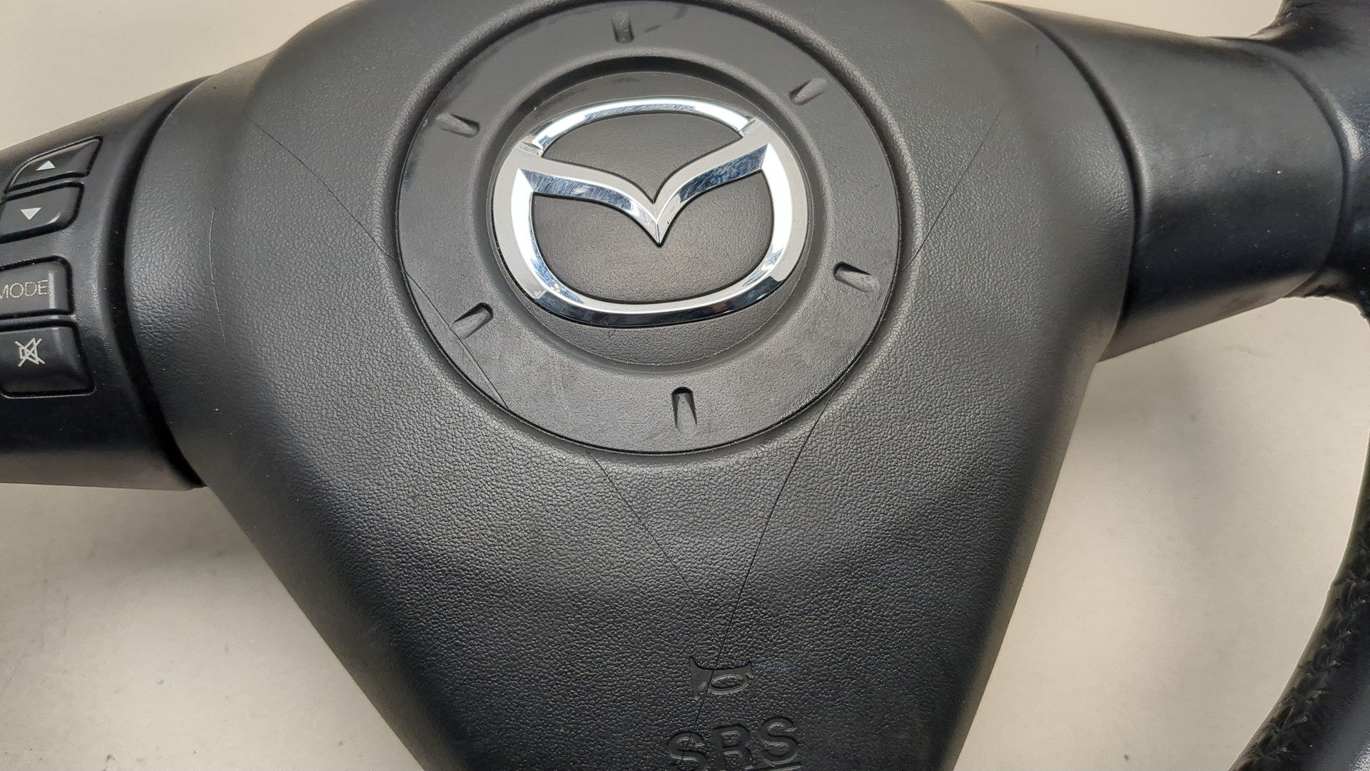 Рулевое колесо (руль)