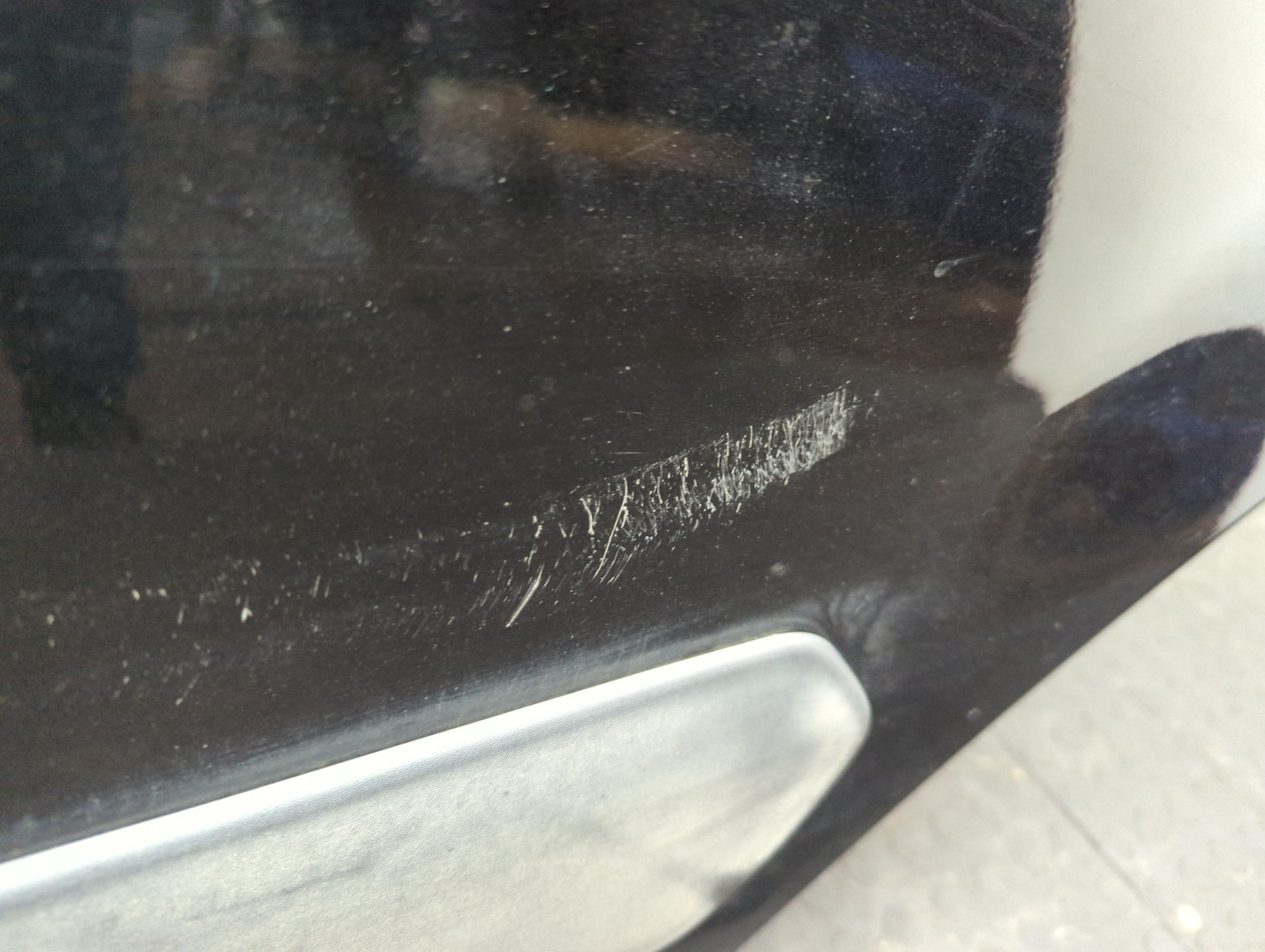 Дверь задняя левая