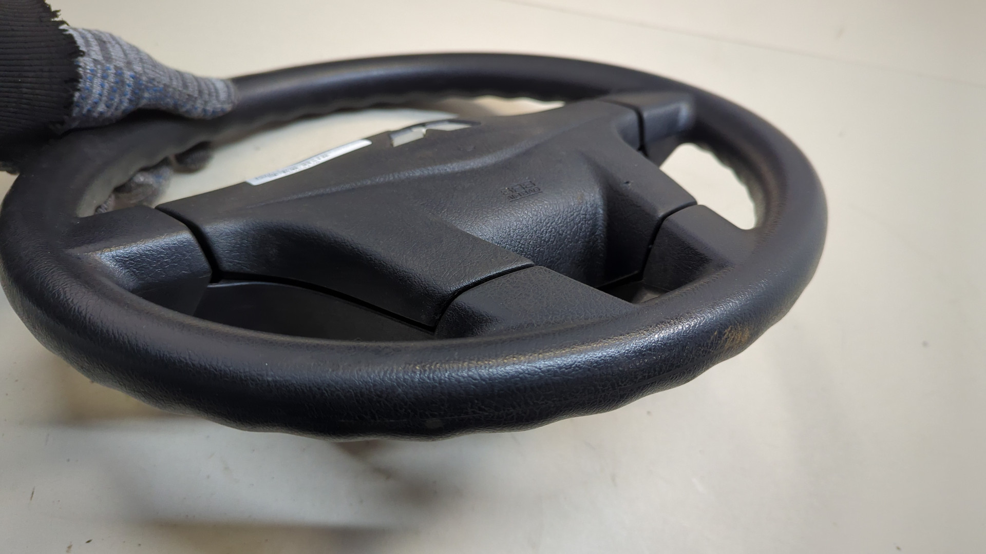 Рулевое колесо (руль)