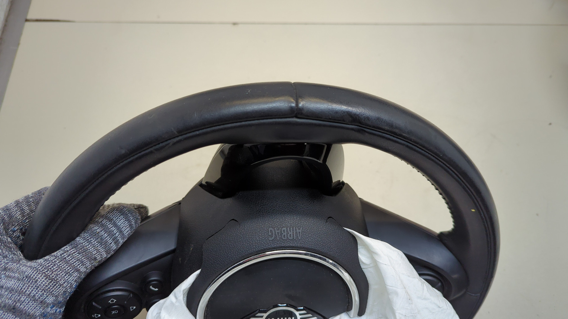 Рулевое колесо (руль)