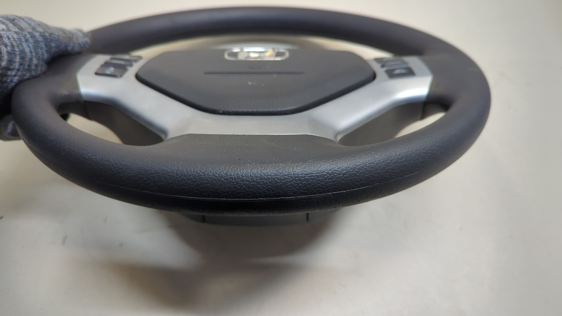 Рулевое колесо (руль)