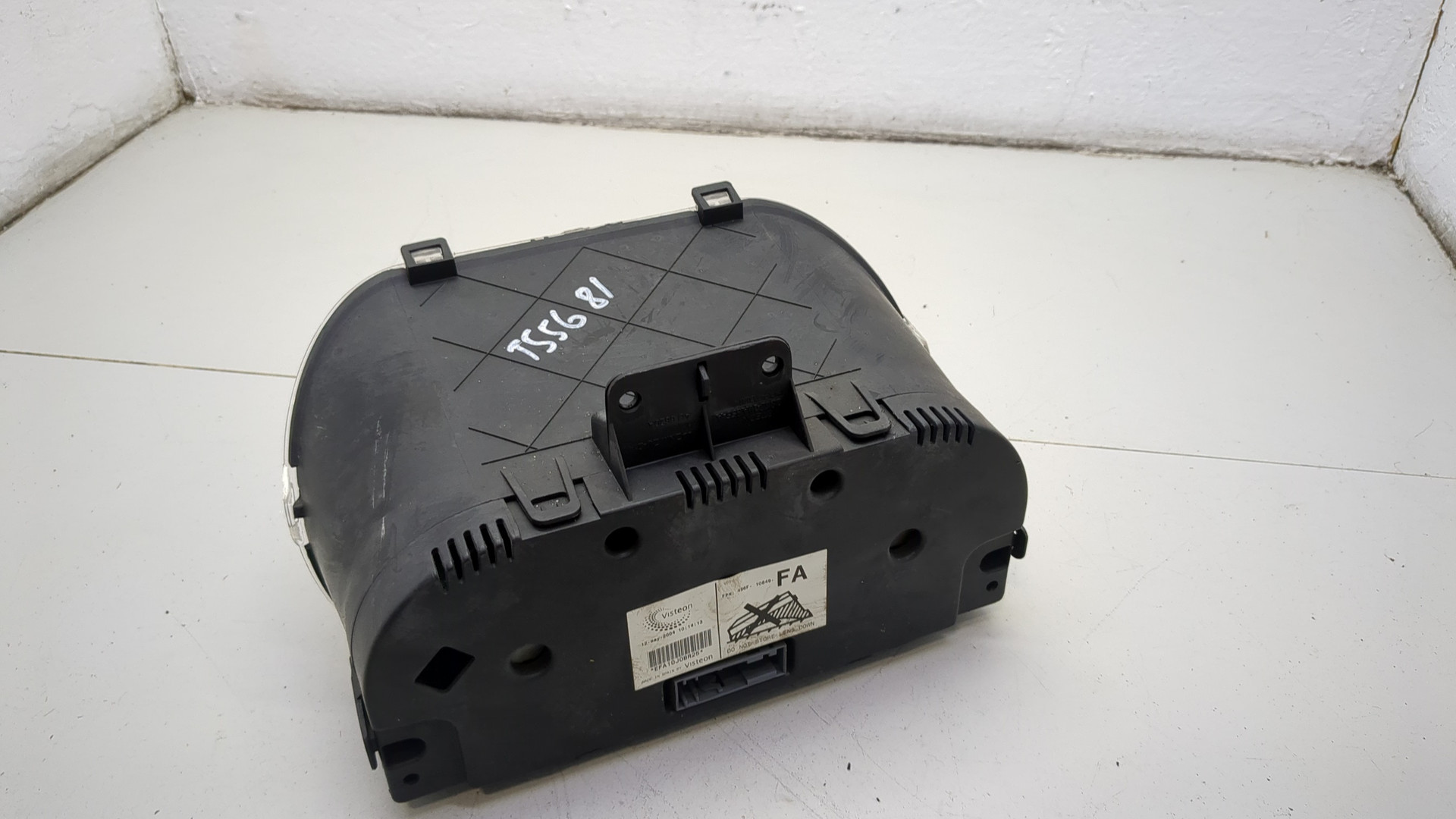 Панель приборов