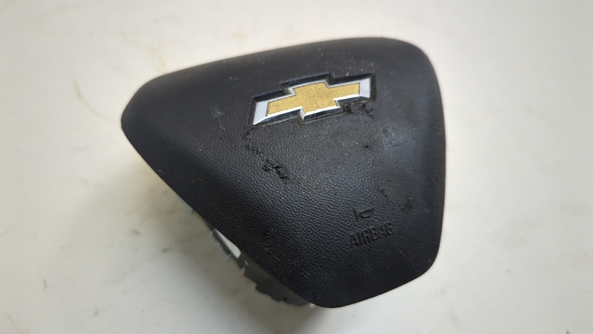 Подушка безопасности в рулевое колесо