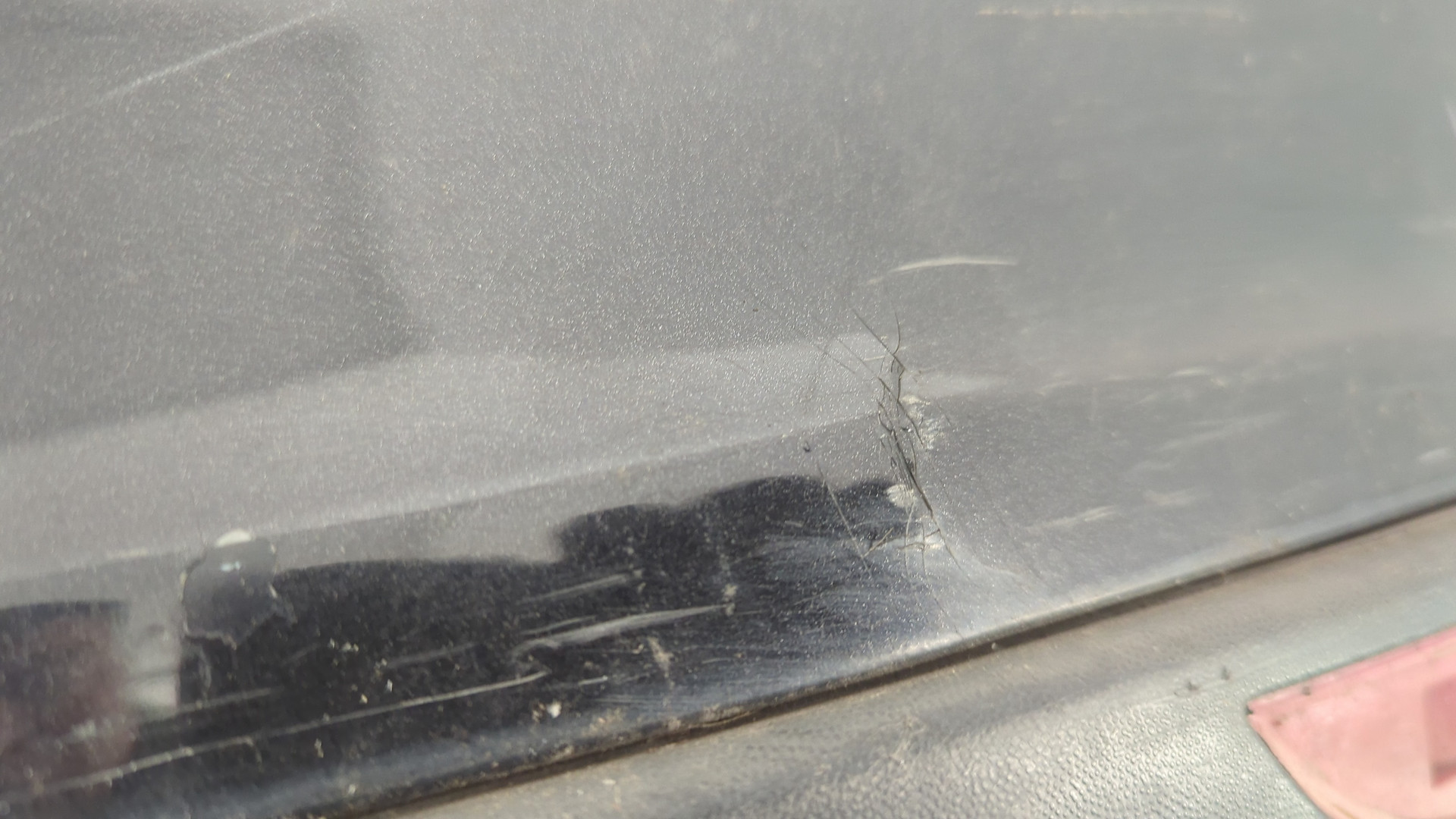 Бампер задний