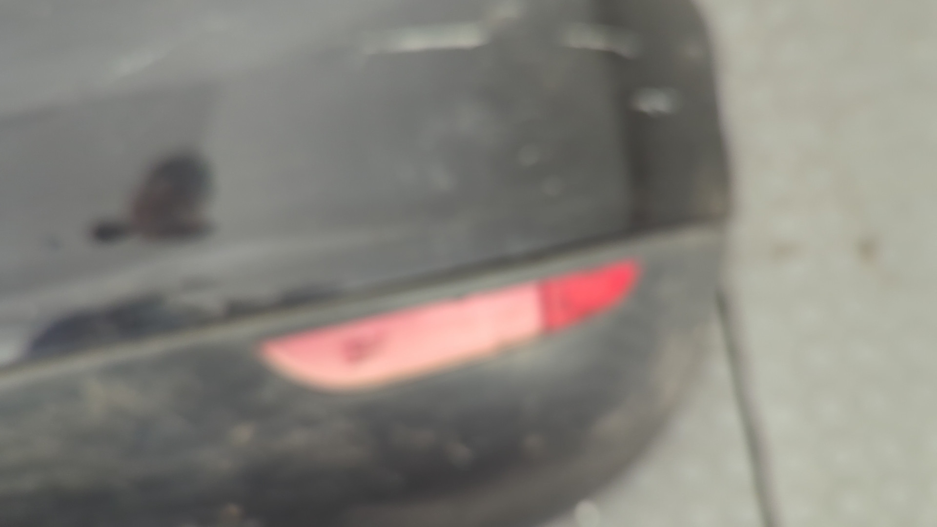 Бампер задний