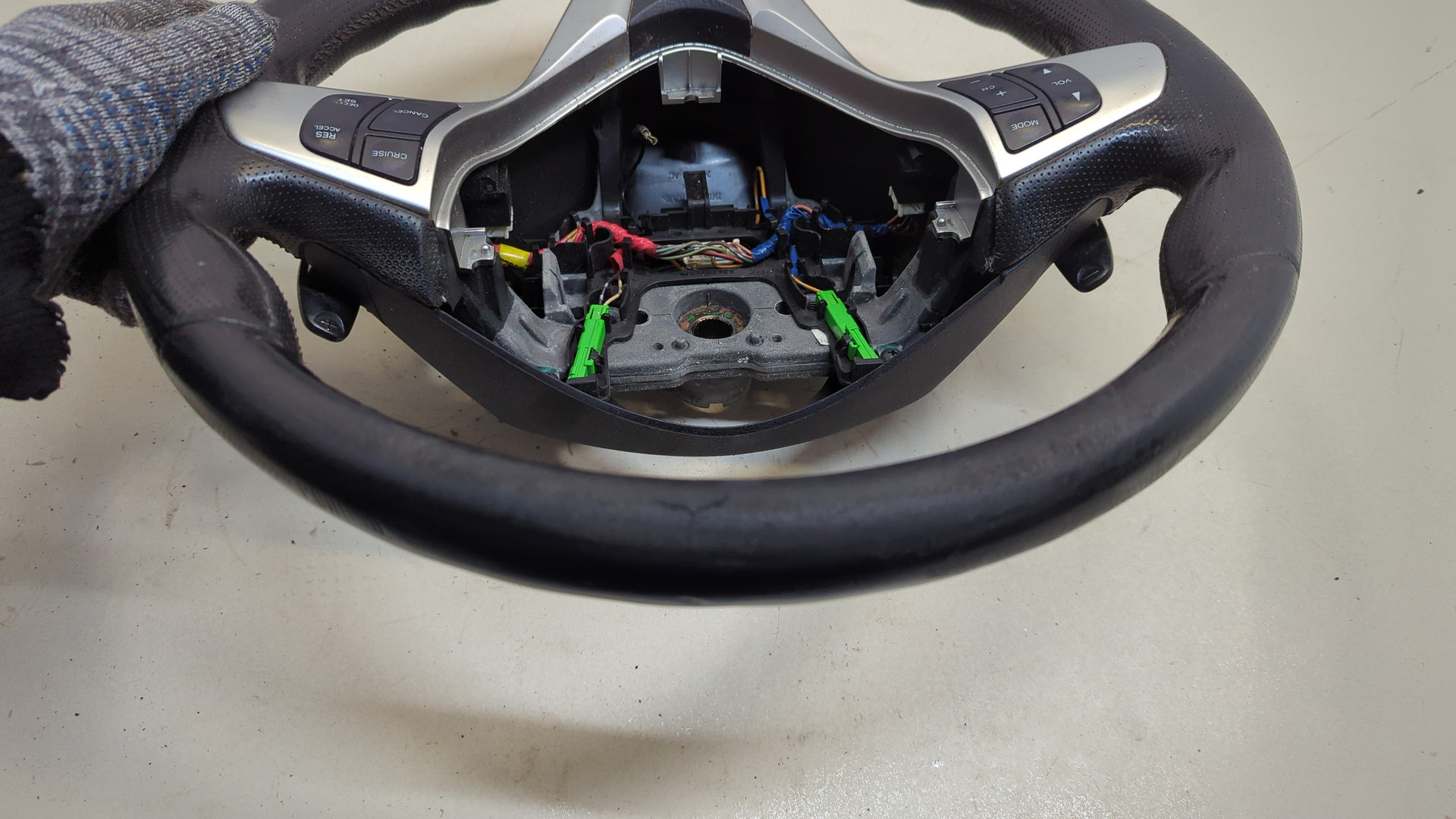 Рулевое колесо (руль)