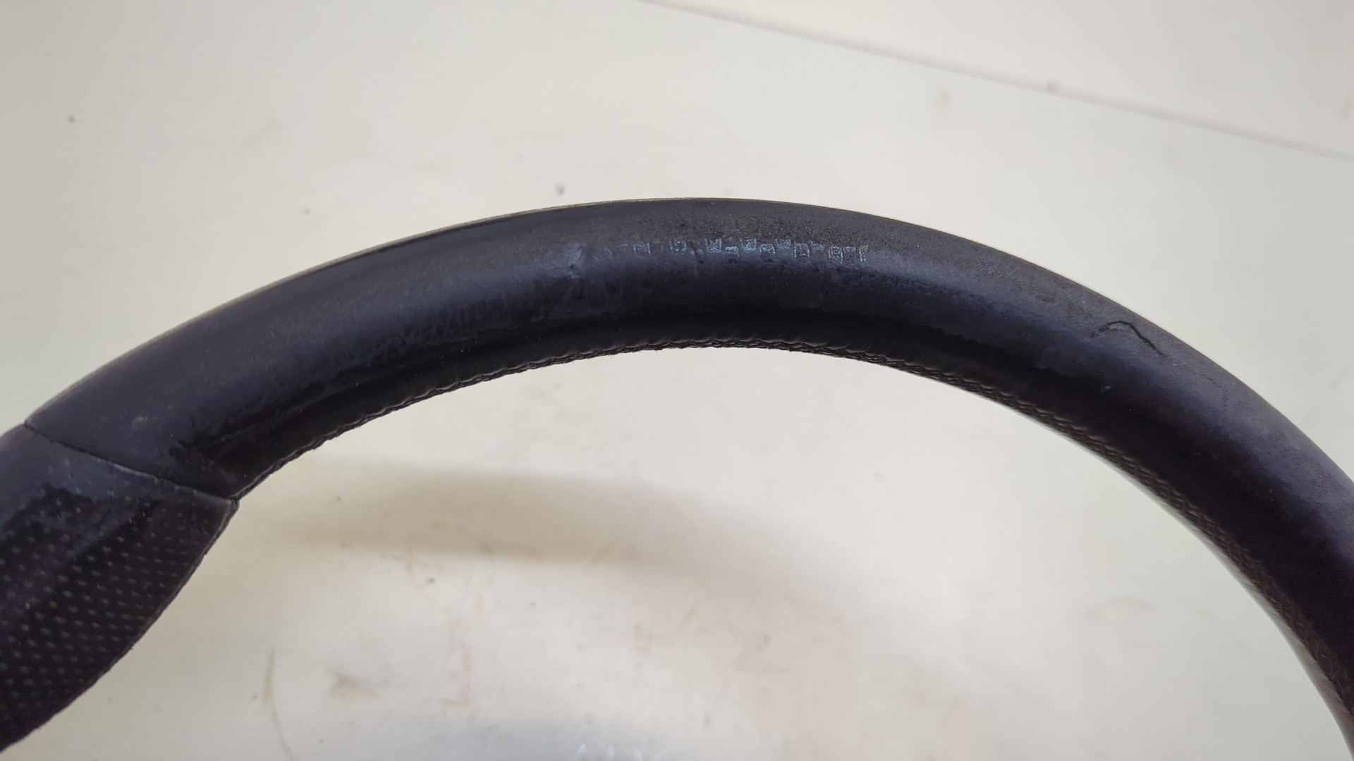 Рулевое колесо (руль)