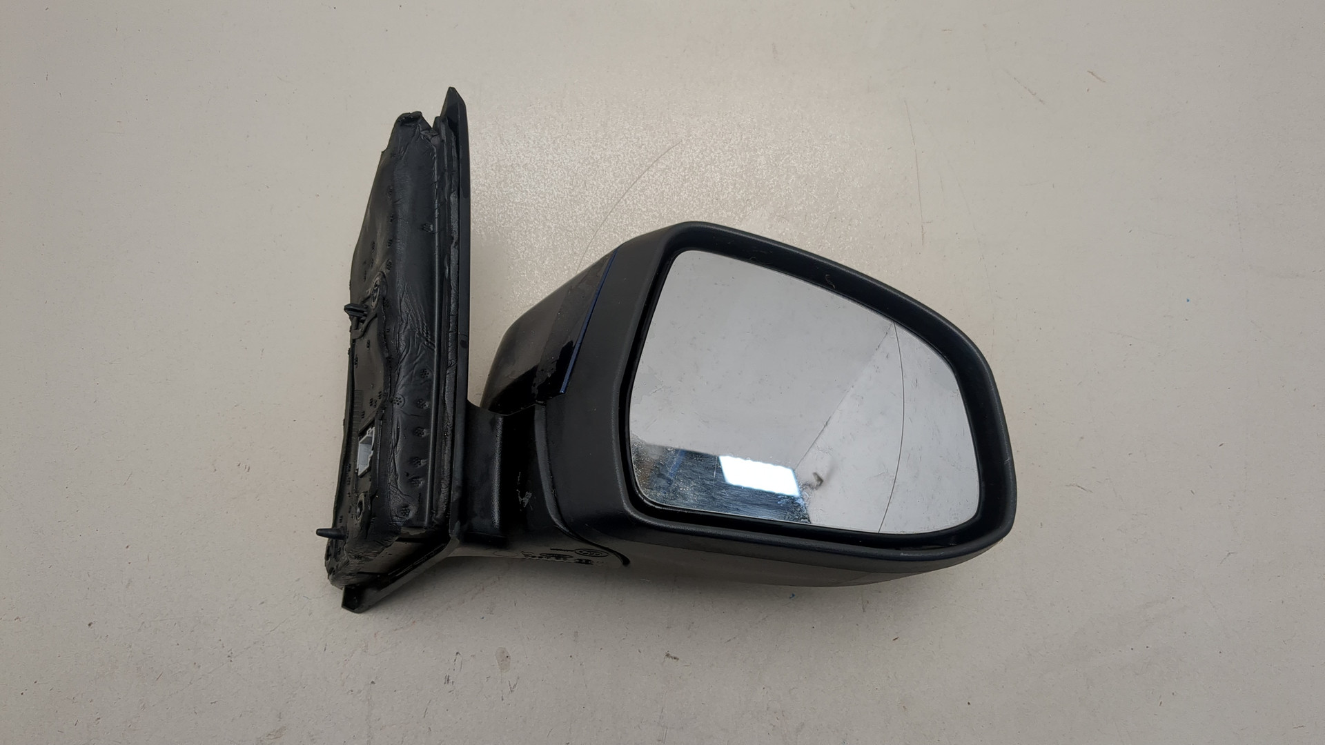 Зеркало правое электрическое