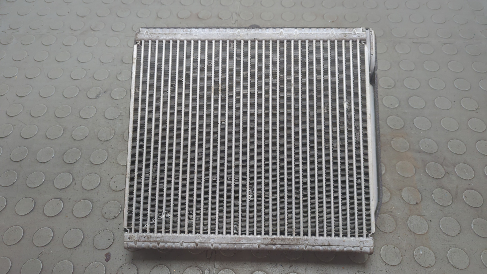 Радиатор отопителя