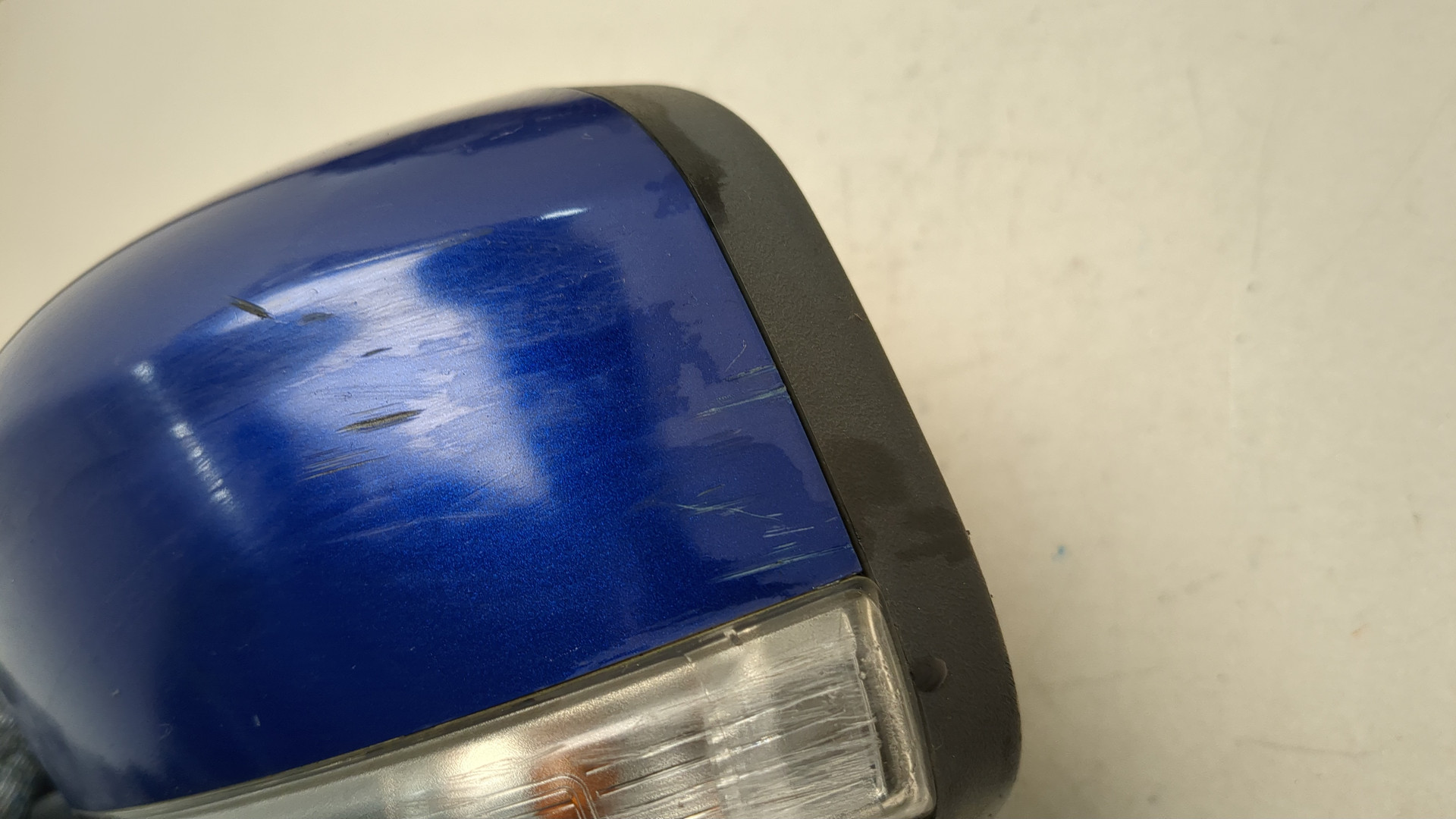 Зеркало левое электрическое