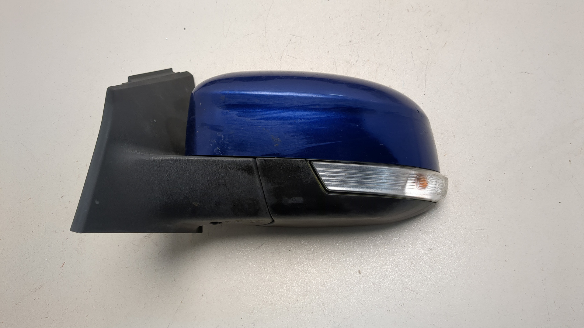 Зеркало левое электрическое