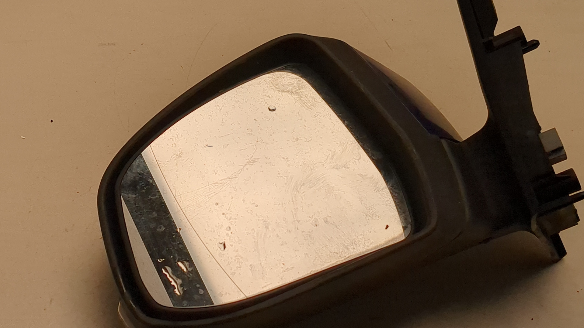 Зеркало левое электрическое