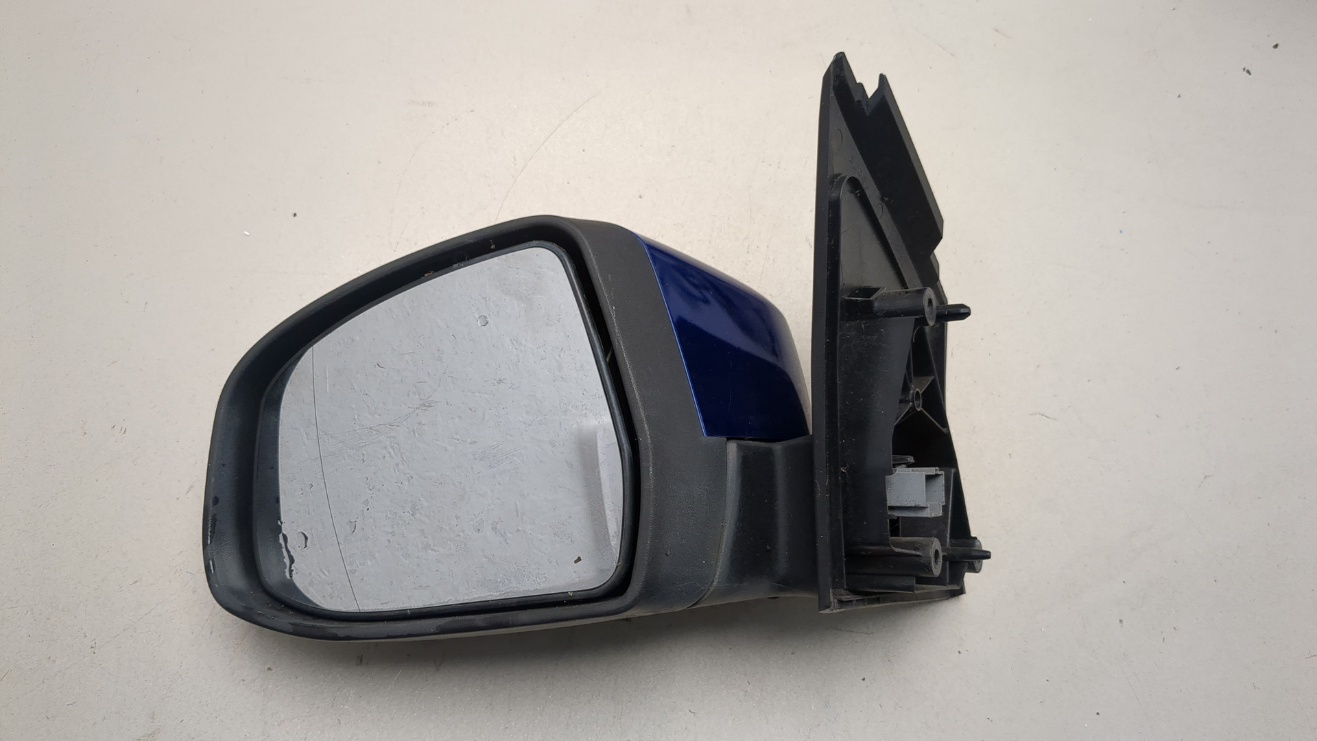 Зеркало левое электрическое