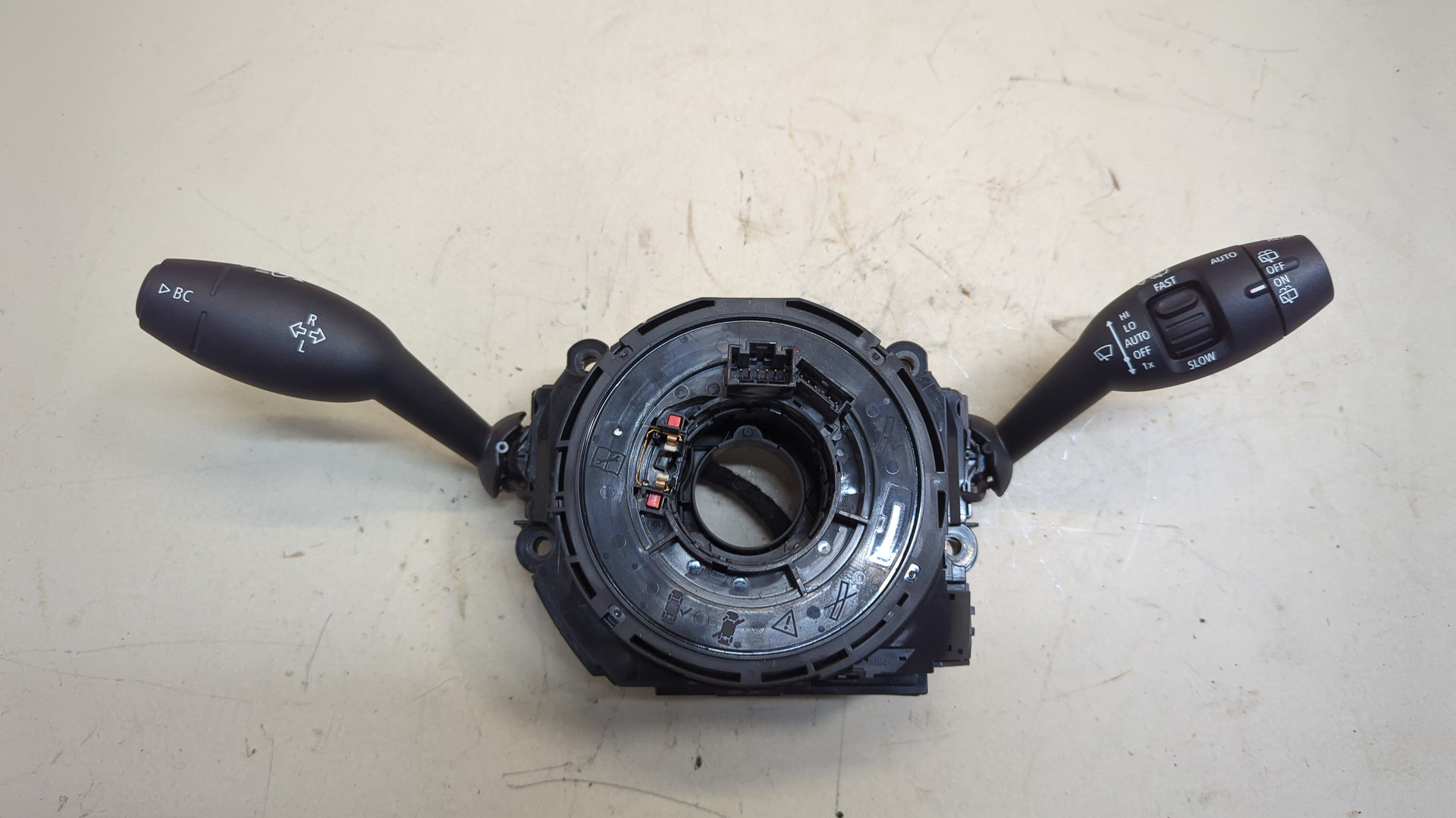 Переключатель подрулевой