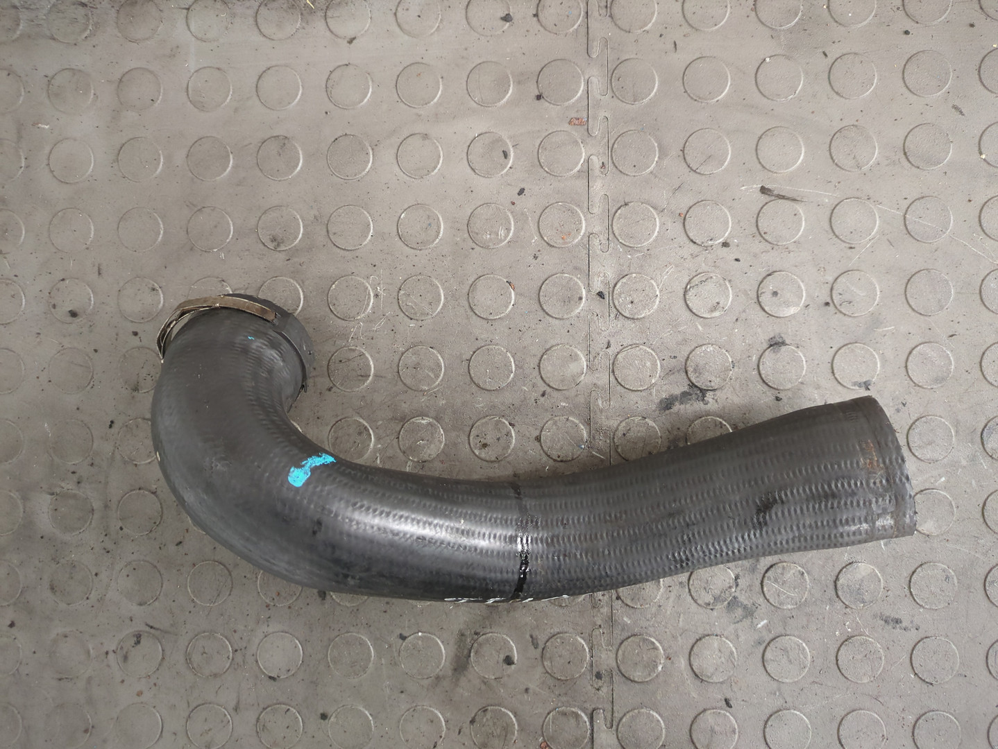 Патрубок интеркулера