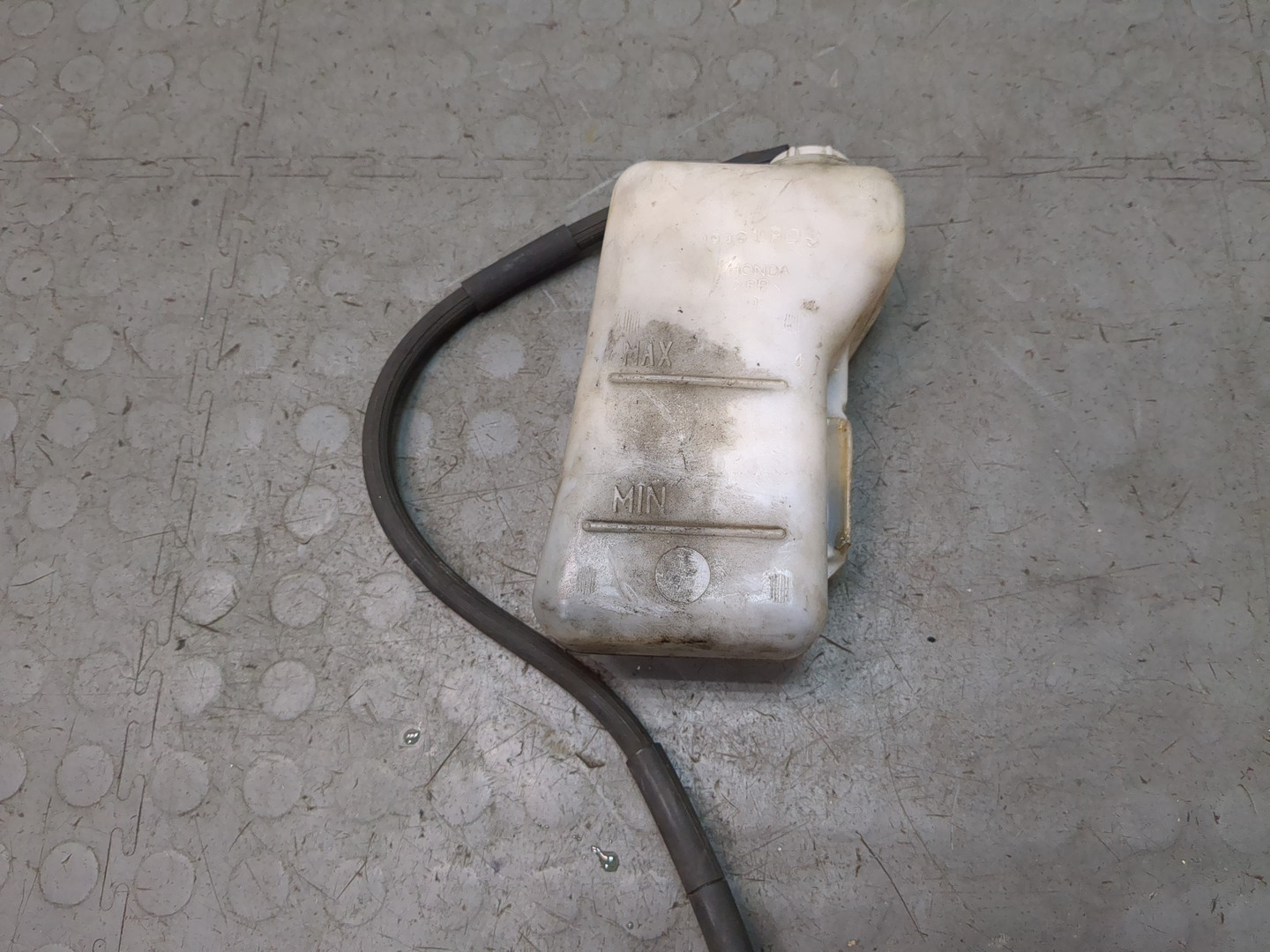 Бачок расширительный