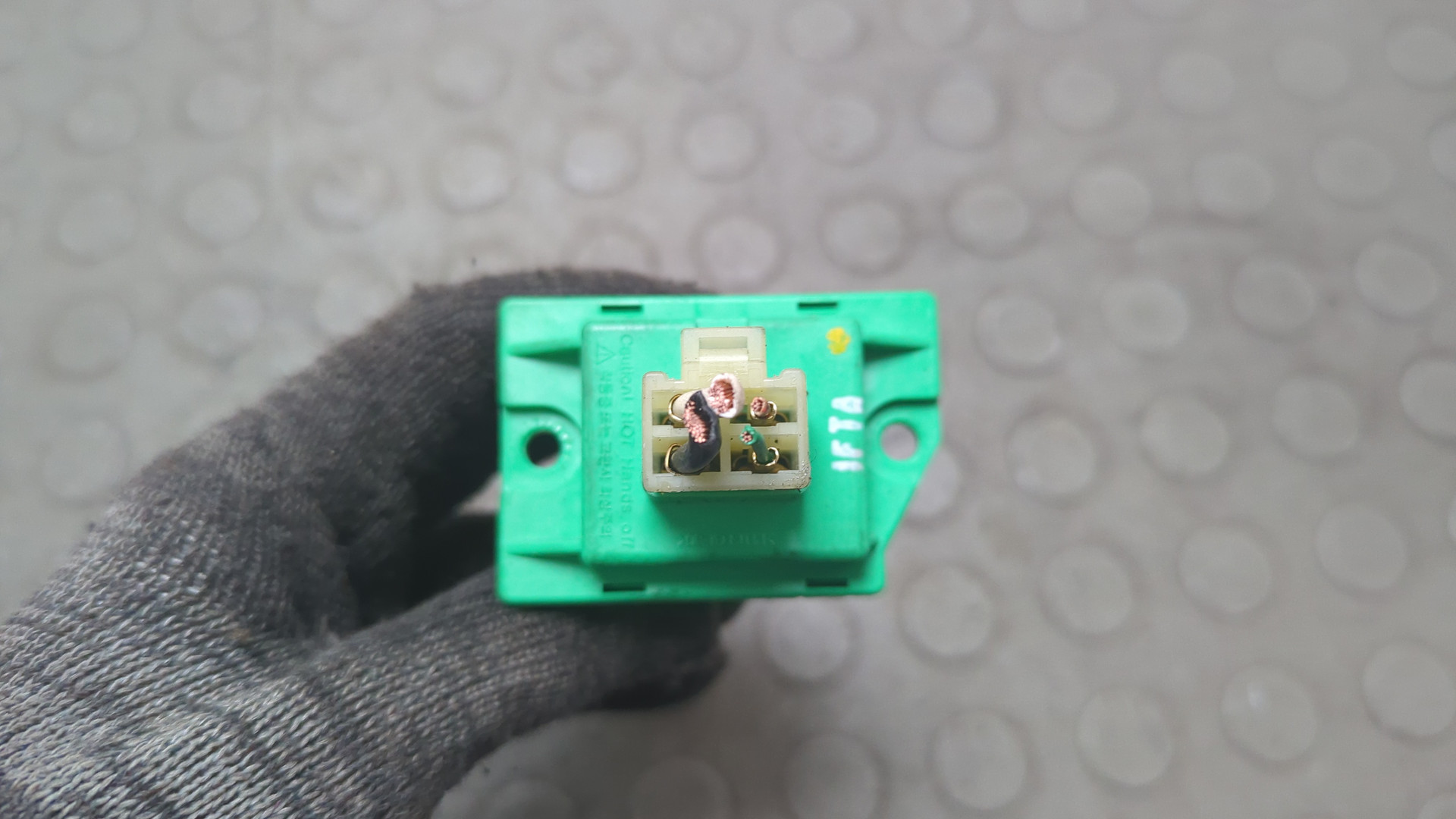 Резистор отопителя