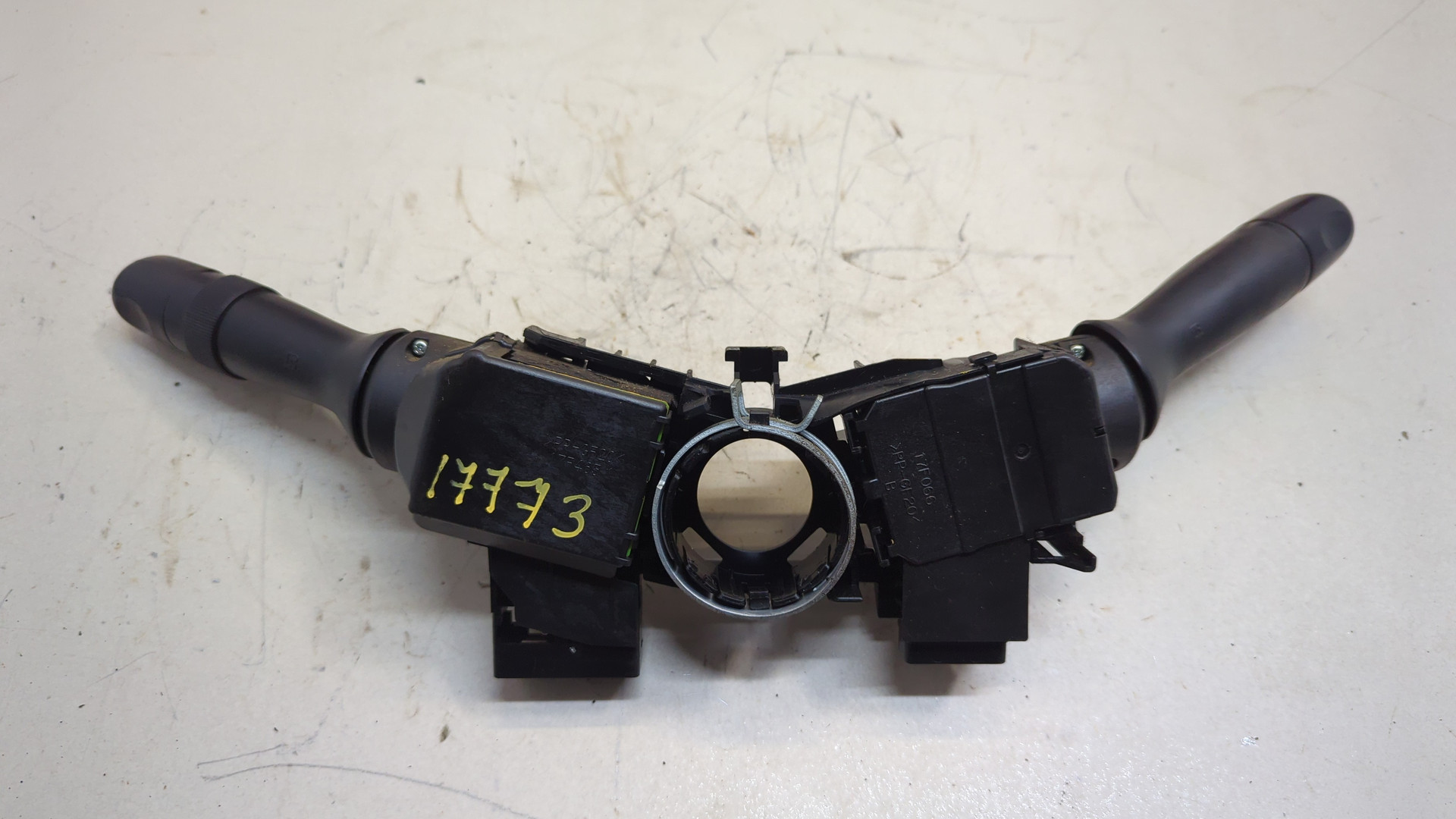 Переключатель подрулевой