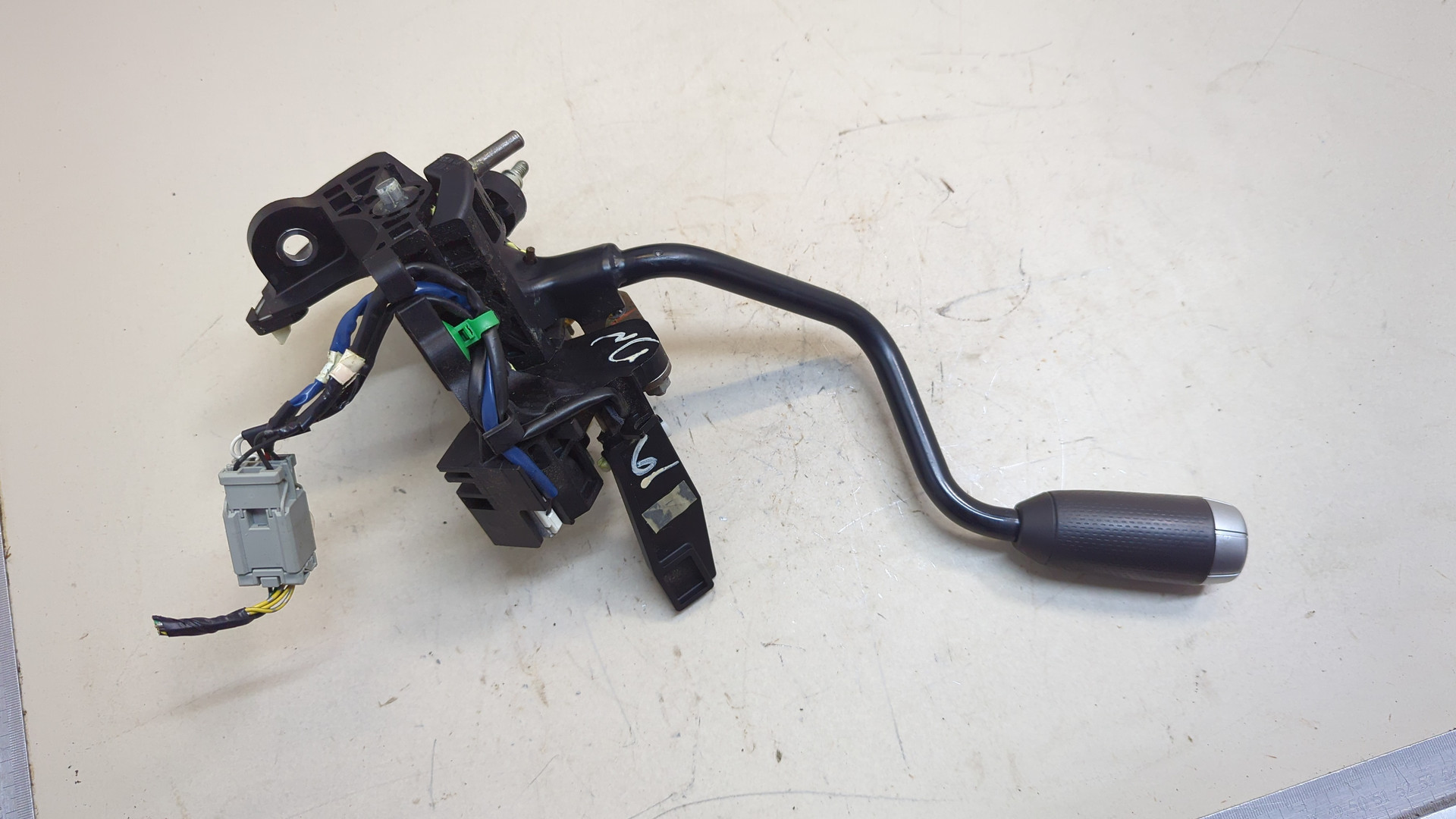 Кулиса МКПП / АКПП