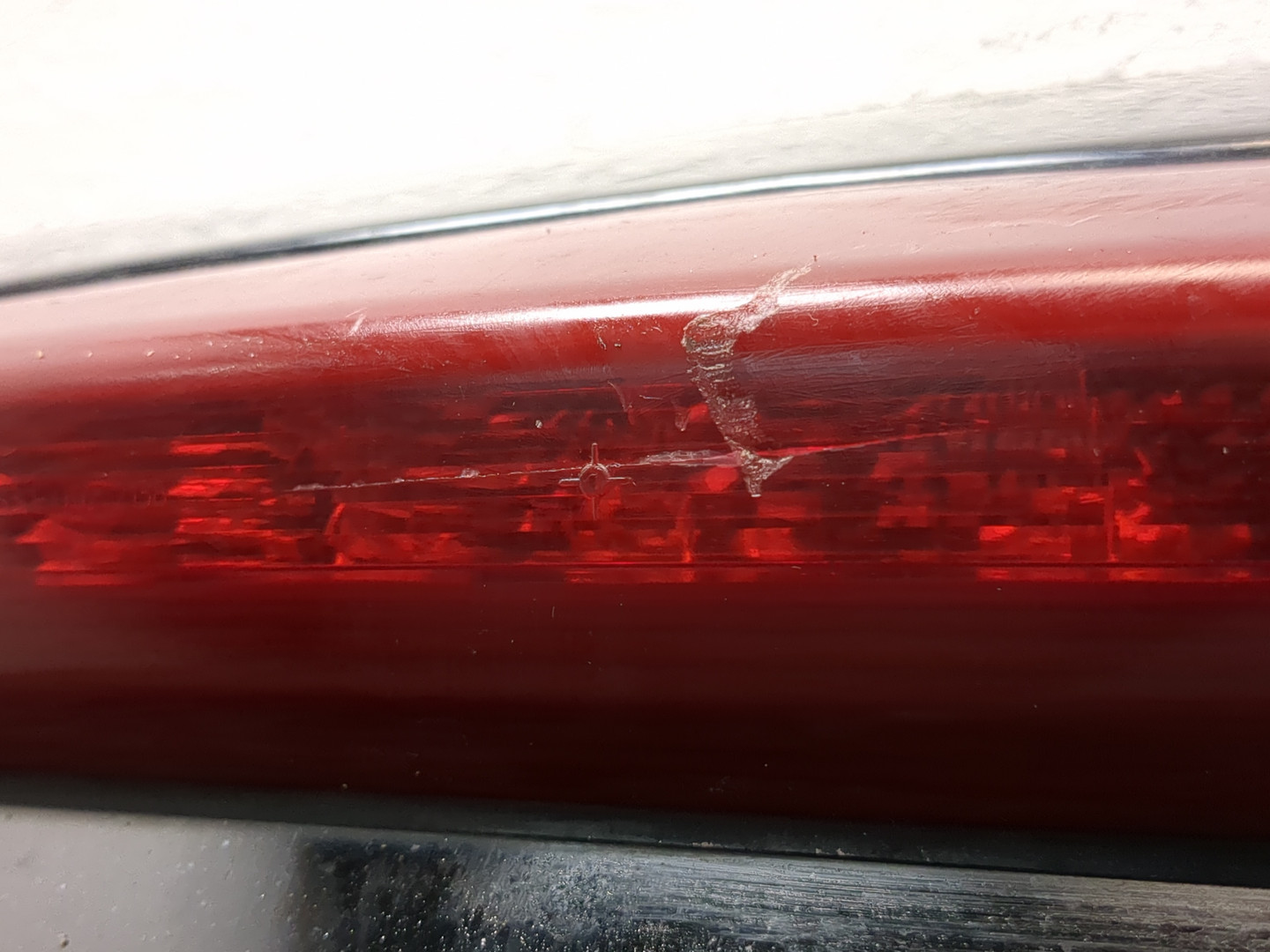 Дверь багажника