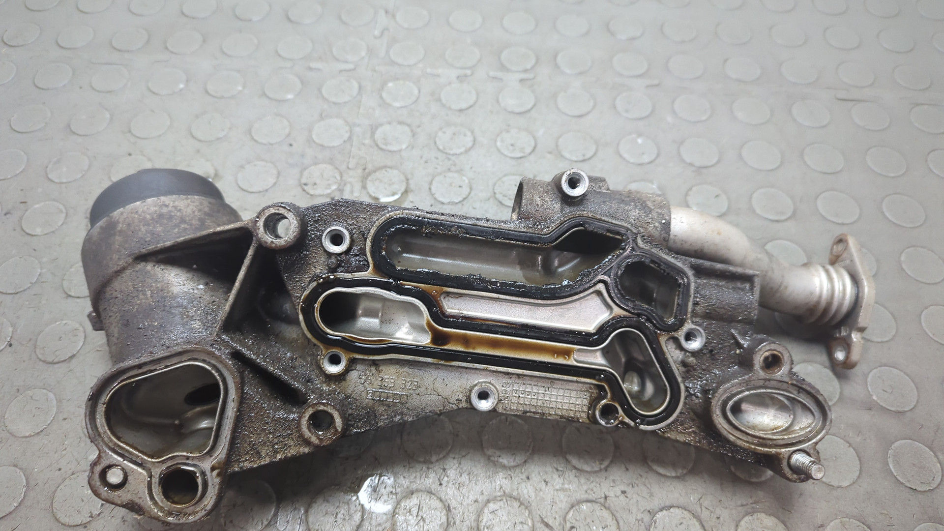 Корпус масляного фильтра