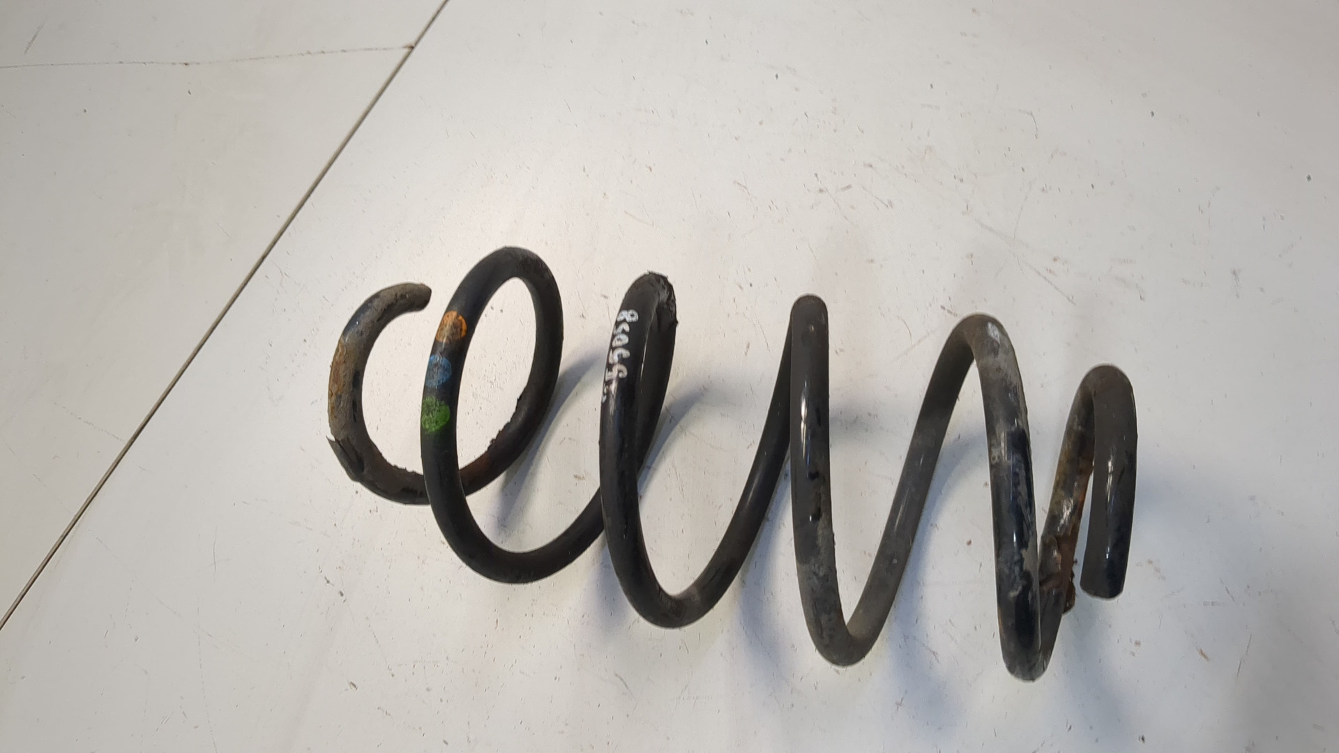 Пружина передняя