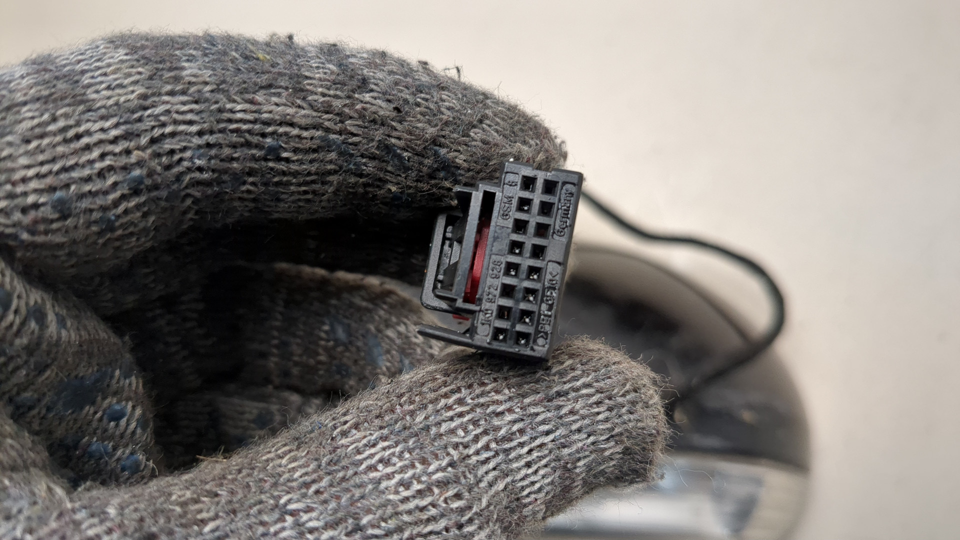 Зеркало левое электрическое