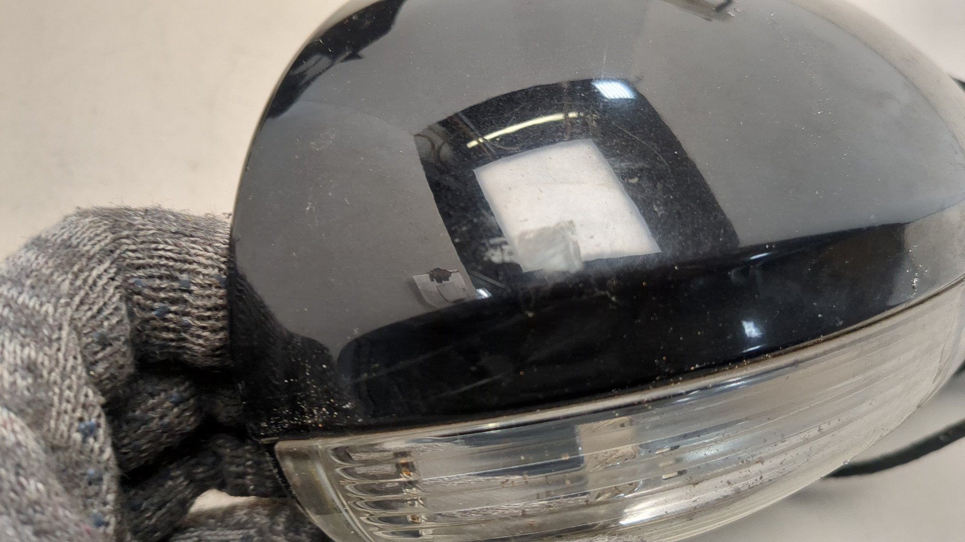 Зеркало правое электрическое