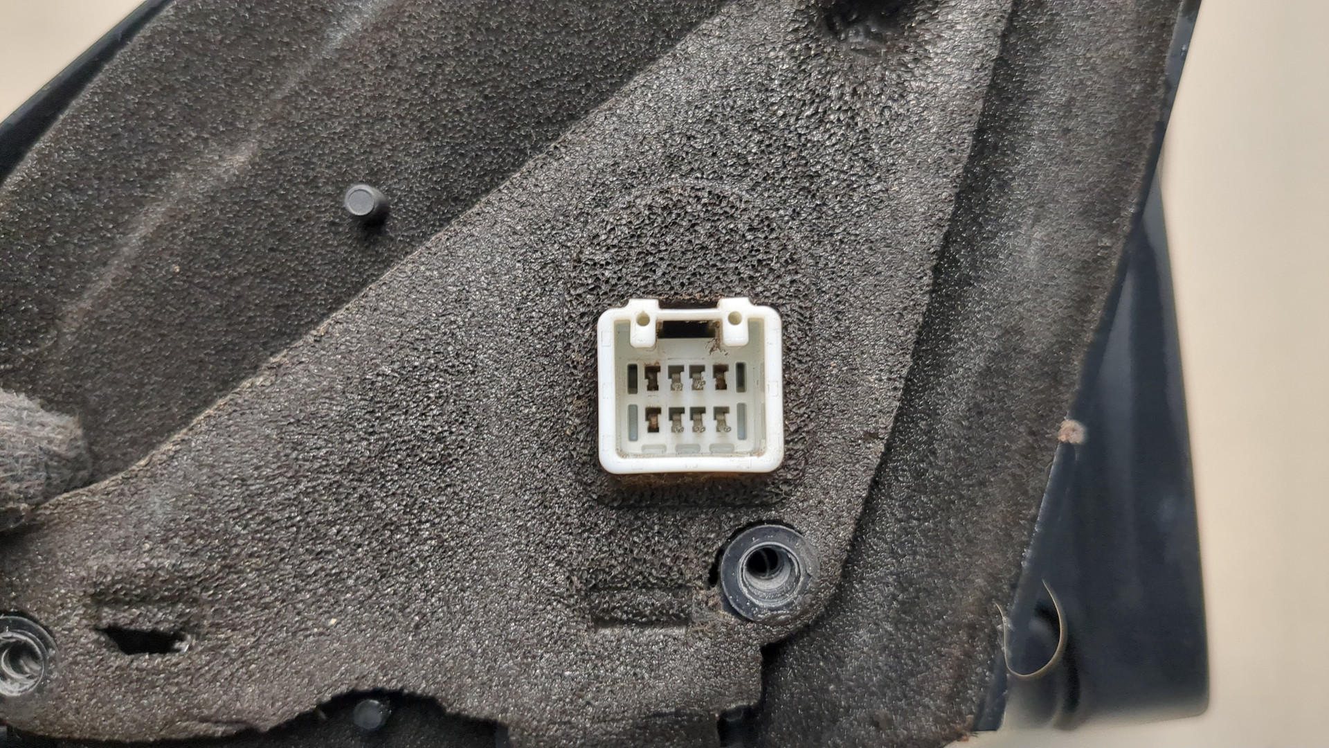 Зеркало правое электрическое