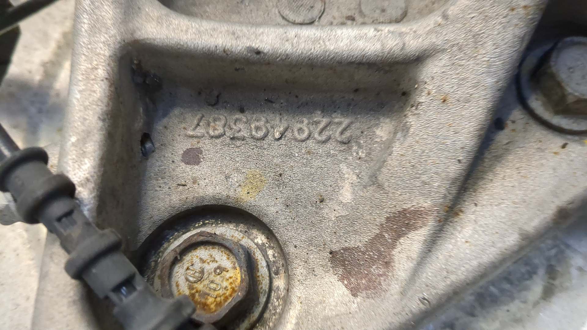 Кулак поворотный задний правый