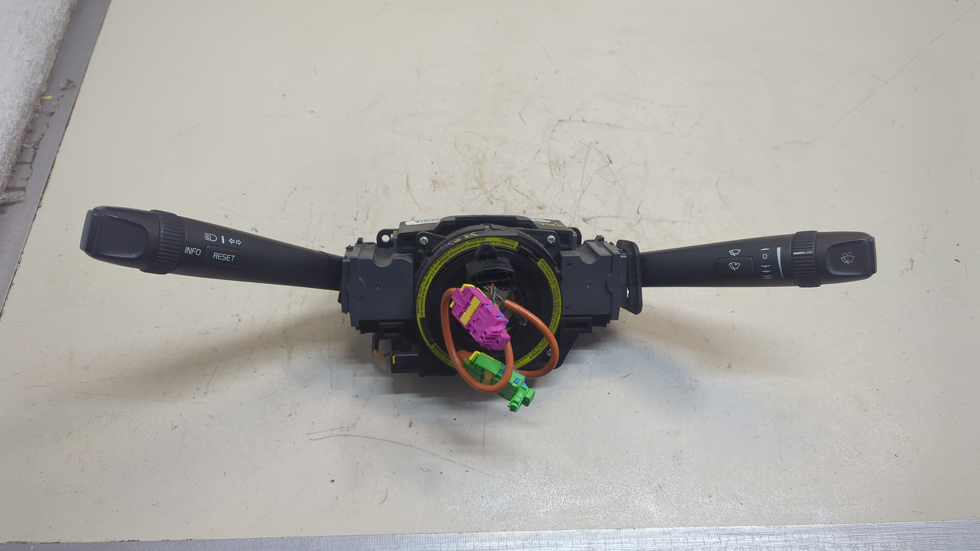 Переключатель подрулевой