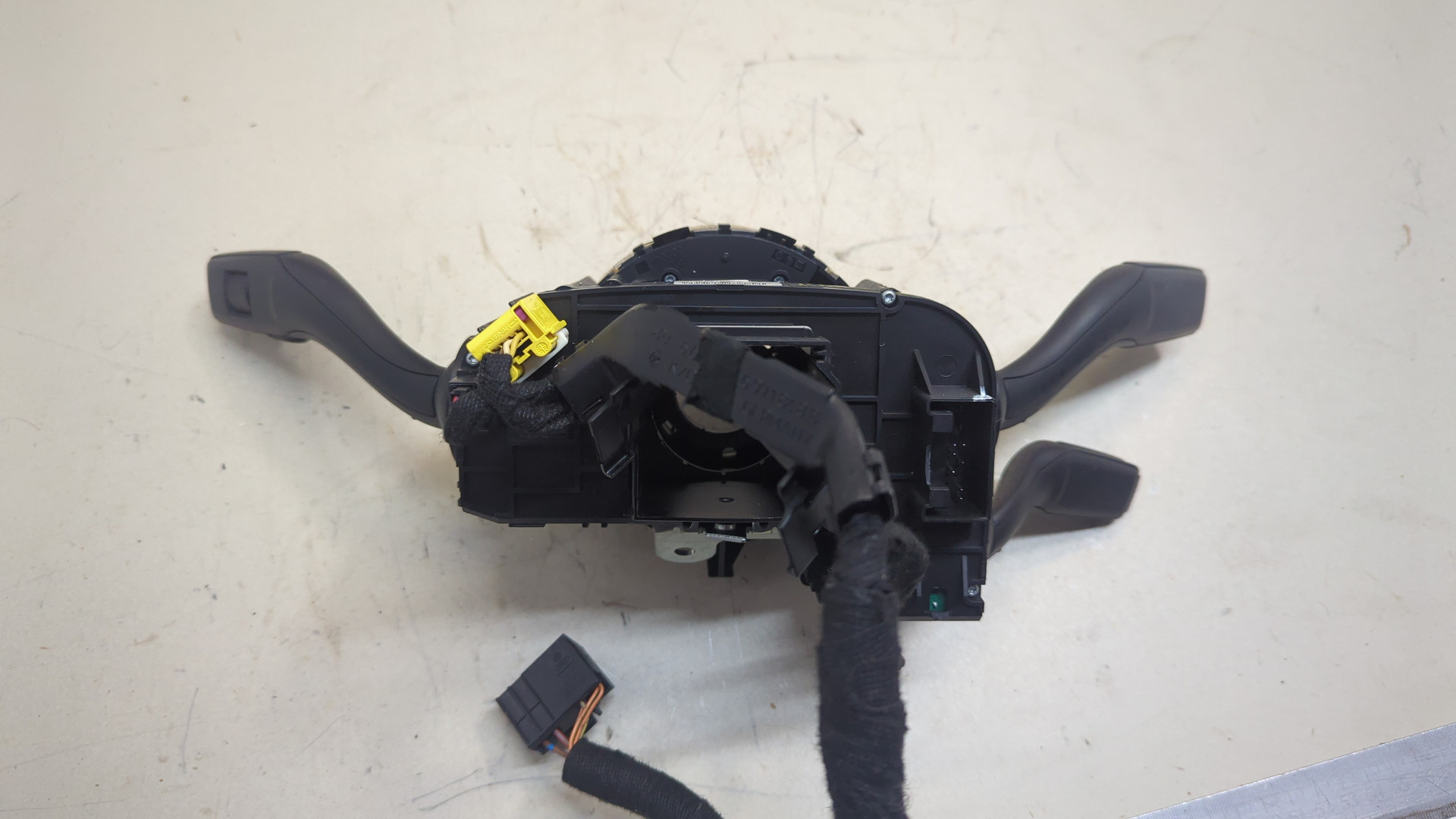 Переключатель подрулевой