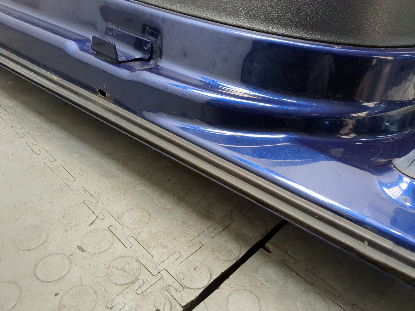 Дверь передняя правая