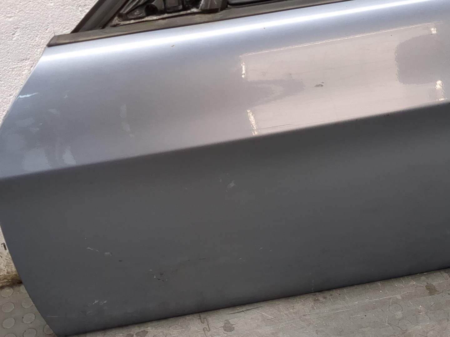 Дверь передняя левая