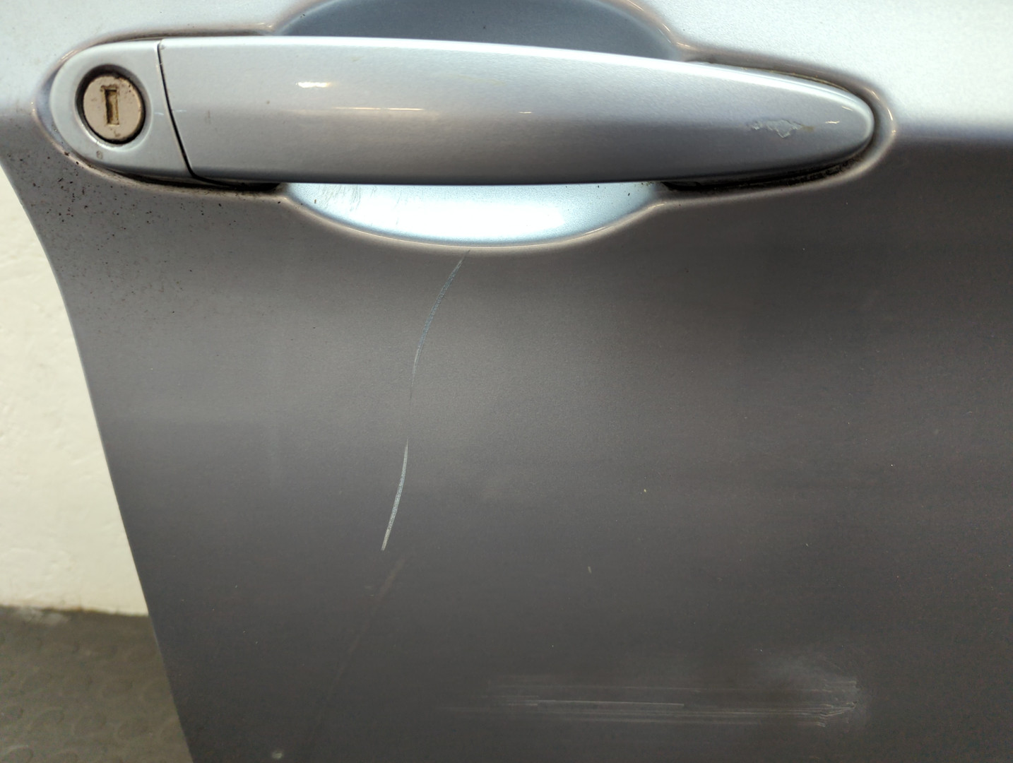 Дверь передняя правая