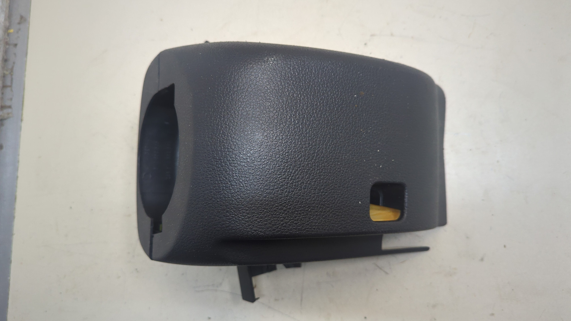 Кожух рулевой колонки