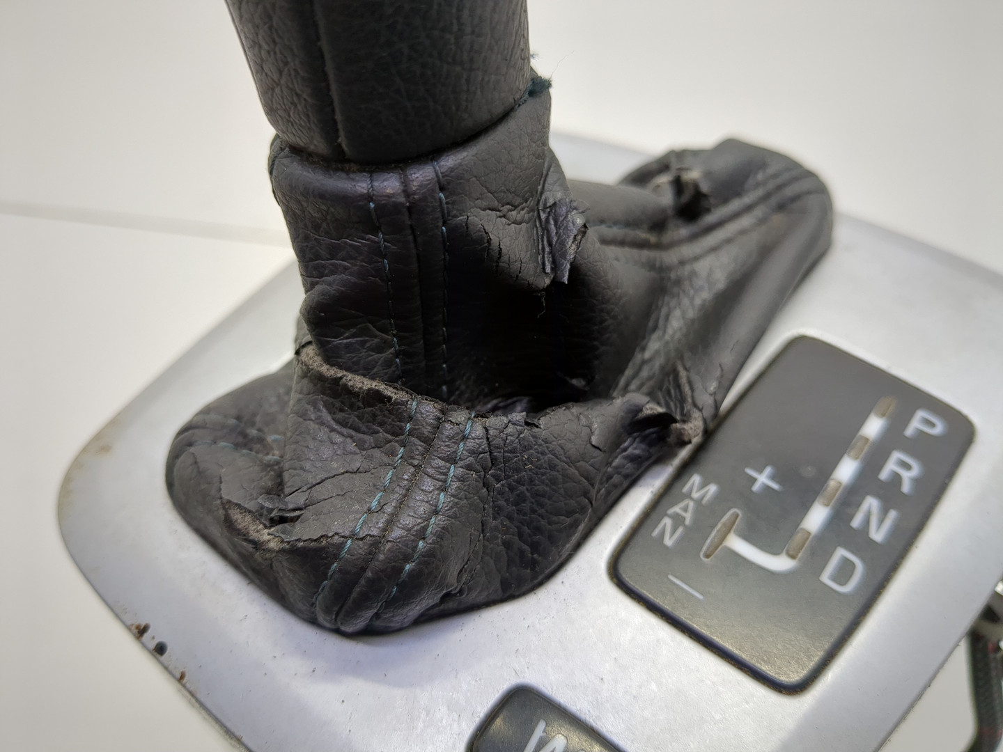 Кулиса МКПП / АКПП