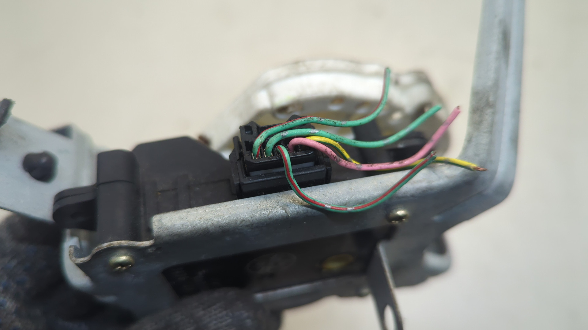 Моторчик заслонки печки