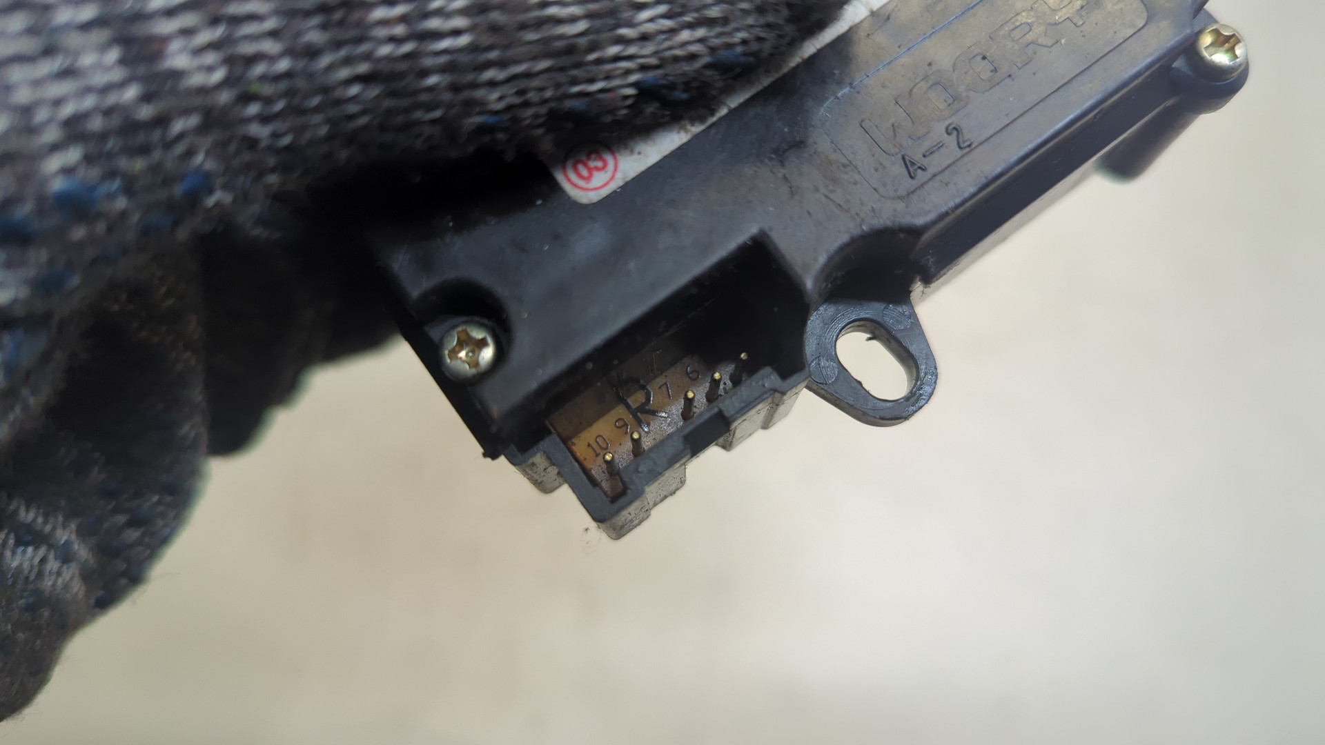 Моторчик заслонки печки