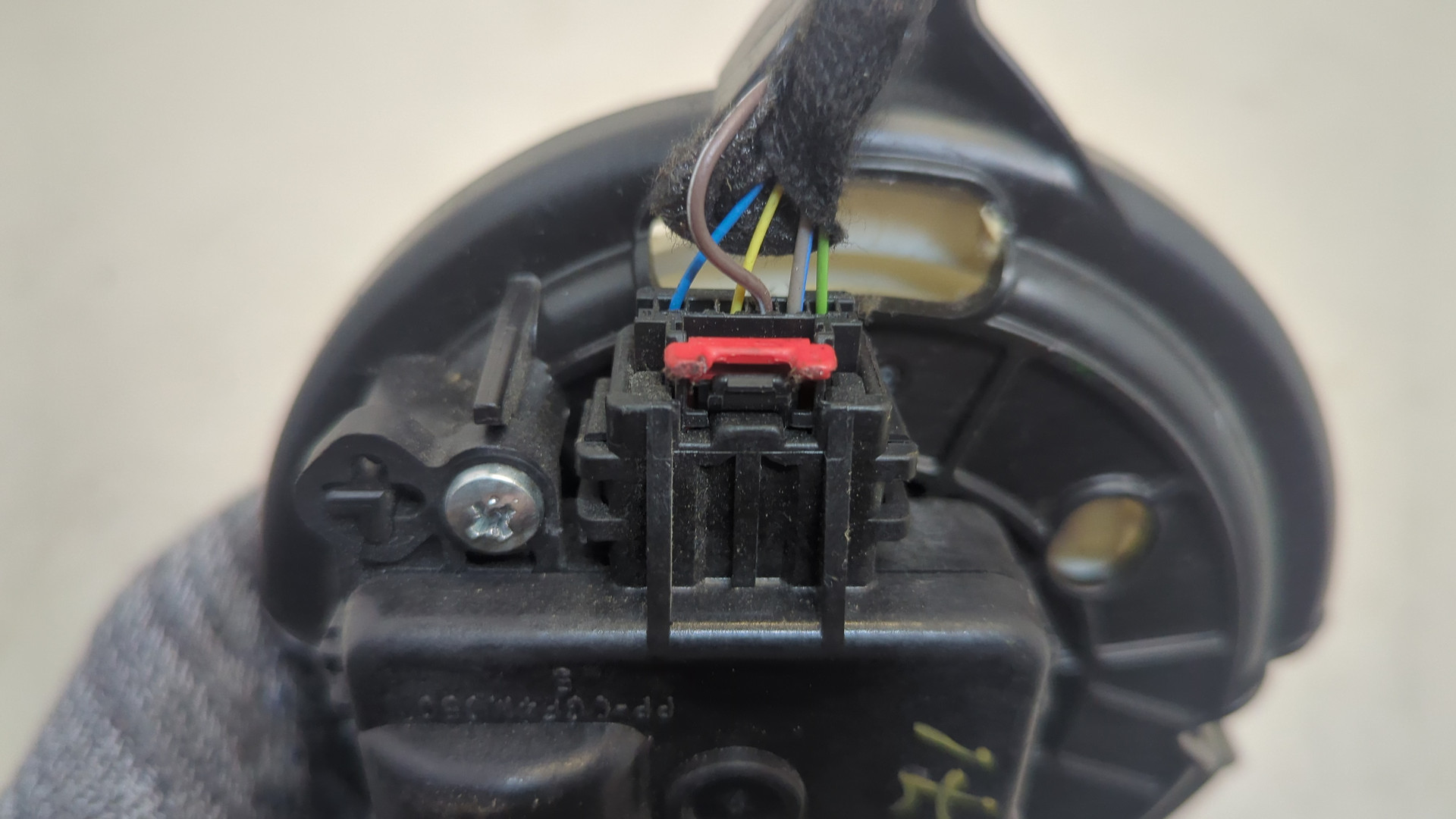 Моторчик заслонки печки