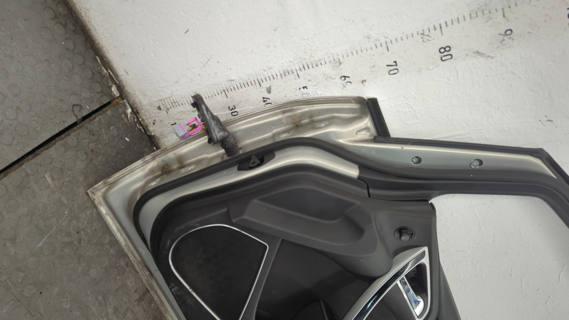 Дверь передняя правая