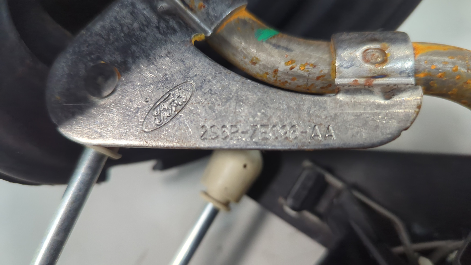 Кулиса МКПП / АКПП