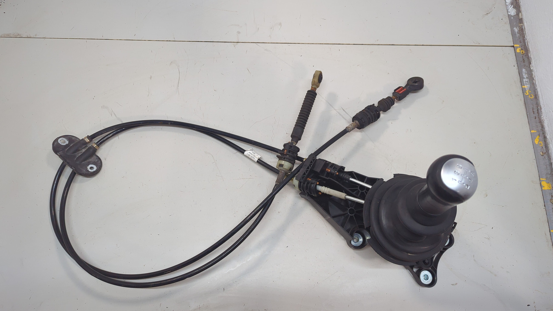 Кулиса МКПП / АКПП