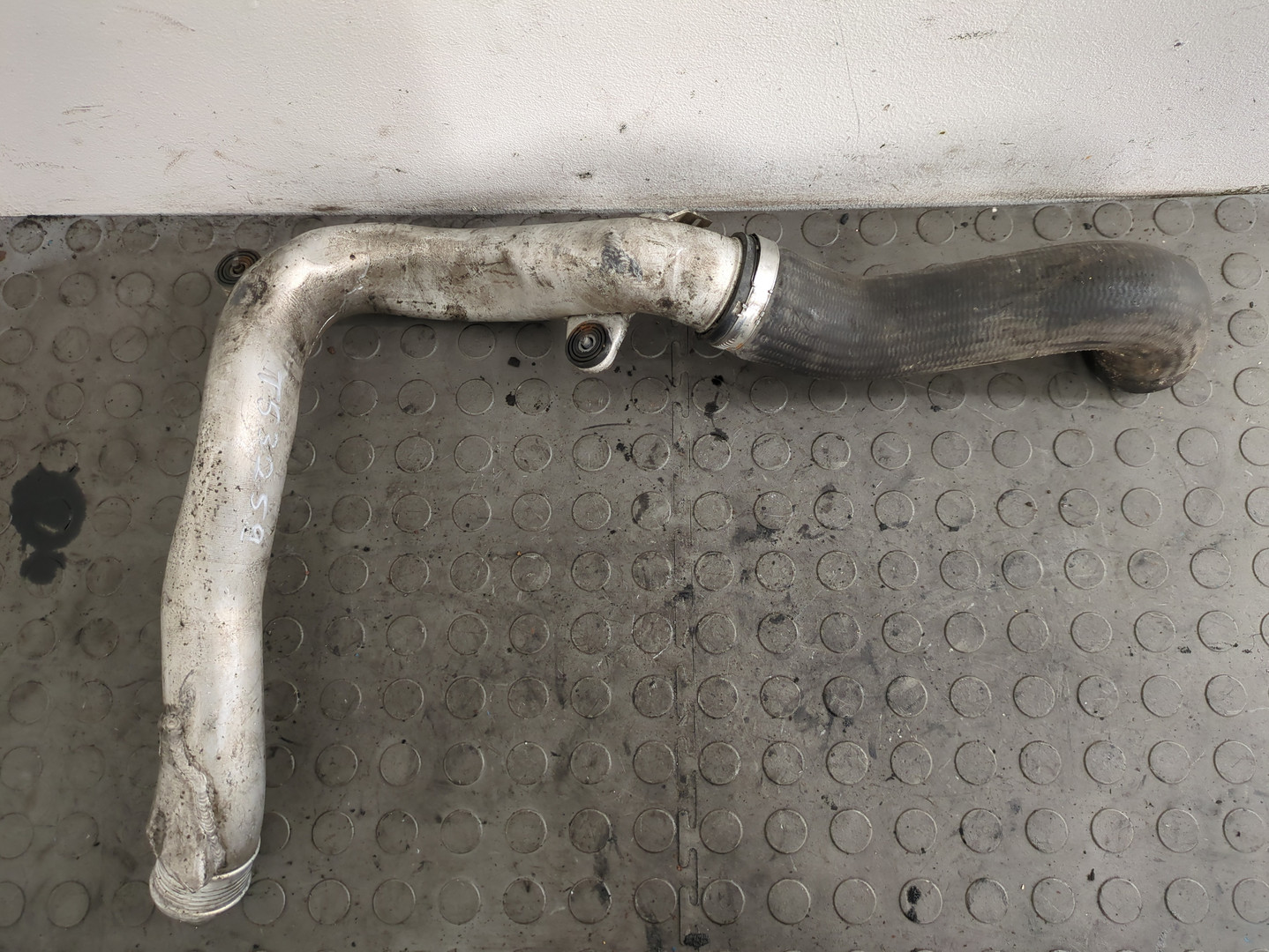 Патрубок интеркулера