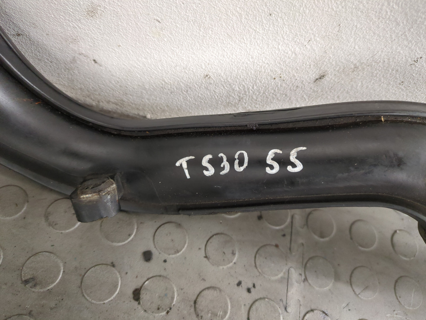 Патрубок воздушного фильтра