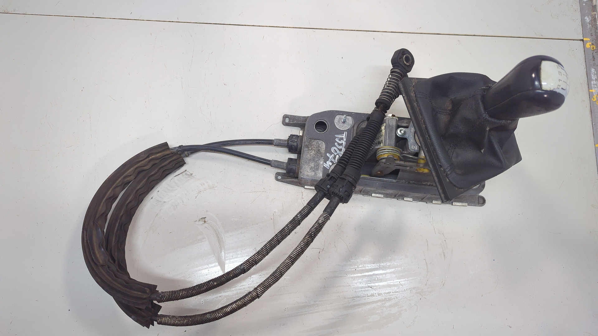 Кулиса МКПП / АКПП