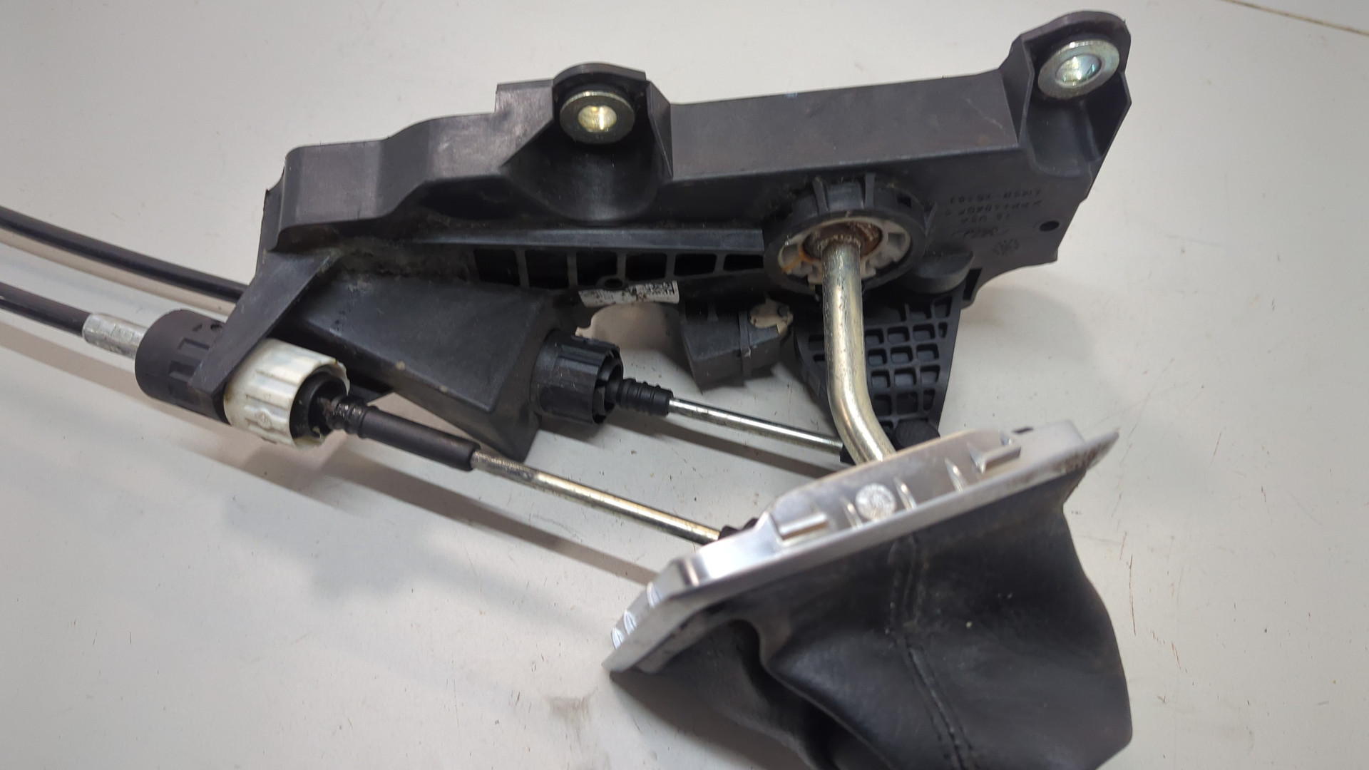 Кулиса МКПП / АКПП